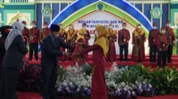 Haflah Tahfidz & Pisah Kenang MIN 1 Kota Malang: Jaga Salat, Jaga Akhlak, Raih Cita-Cita